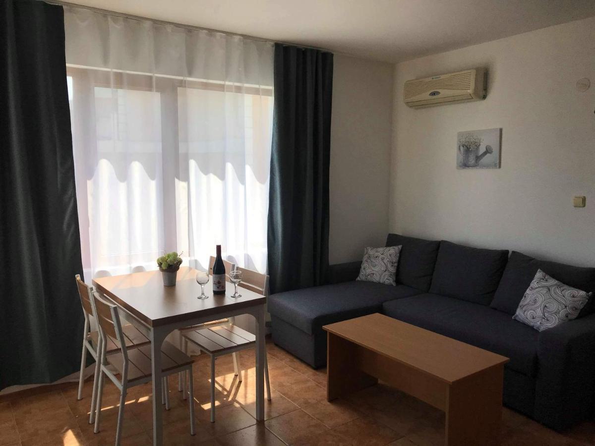 Vista Del Mar Ap 22 Apartman Ravda Kültér fotó